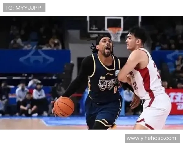 新疆对阵山东的精彩对决将在CCTV5直播,篮球迷不可错过的赛事盛宴 新疆对阵山东的精彩对决将在CCTV5直播,篮球迷不可错过的赛事盛宴