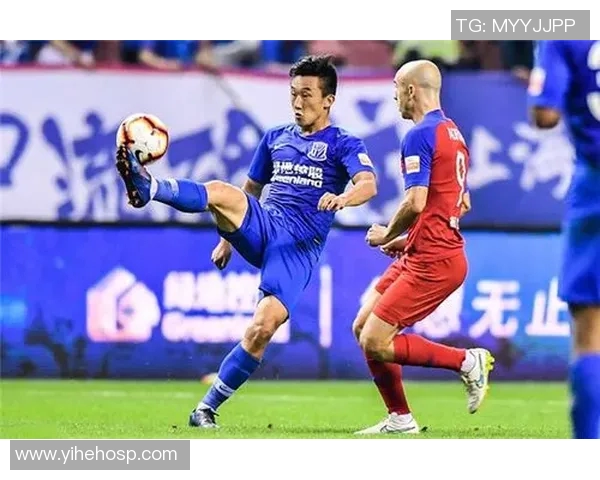 重庆斯威迎战山东鲁能全力争胜展现主场实力与斗志