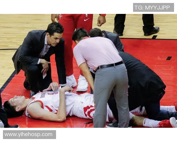 2014年热火与尼克斯激战回顾:篮球场上的经典对决与精彩瞬间 2014年热火与尼克斯激战回顾:篮球场上的经典对决与精彩瞬间