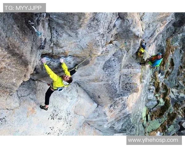 成都极限运动队在攀岩联赛中的灵活性表现与战术分析MBA 成都极限运动队在攀岩联赛中的灵活性表现与战术分析MBA